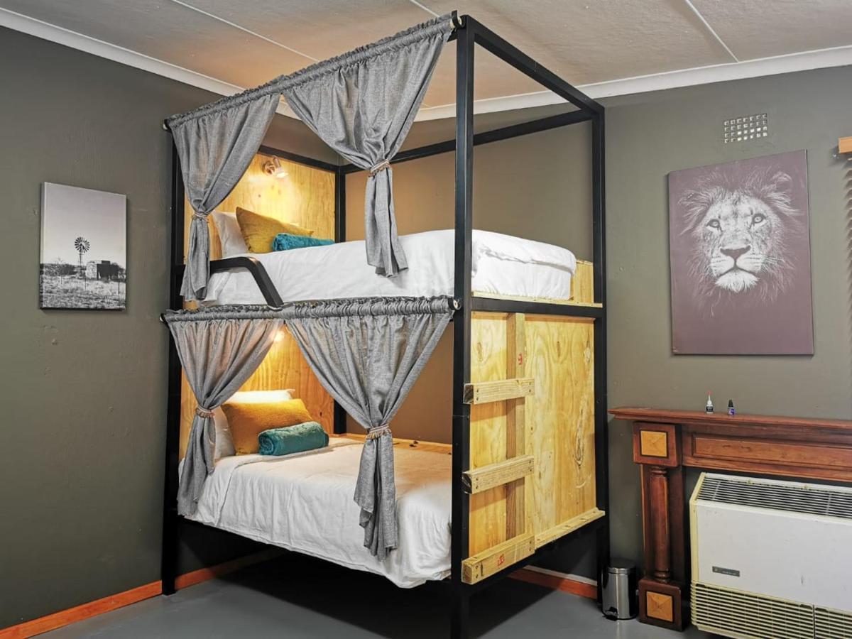 Uthando Backpackers Lodge オーツホーン エクステリア 写真
